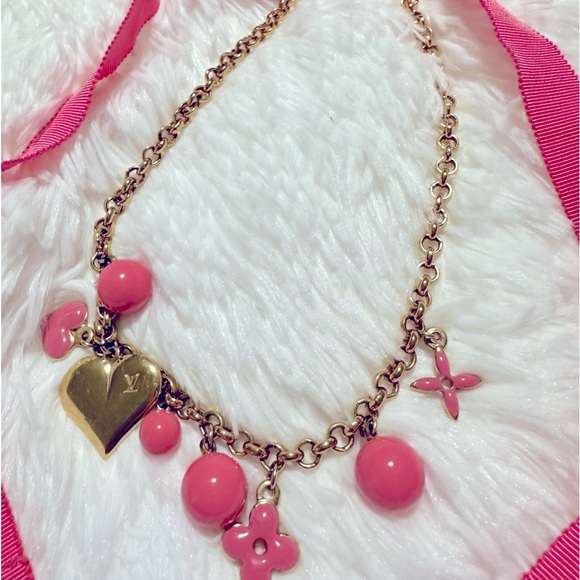 LOUIS VUITTON Enamel Sweet Monogram Necklace! - Picture 14 of 16